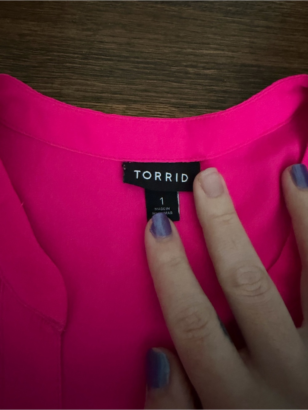 torrid Hot Pink Zip-Front Short Sleeve Blouse - Picture 3 of 6